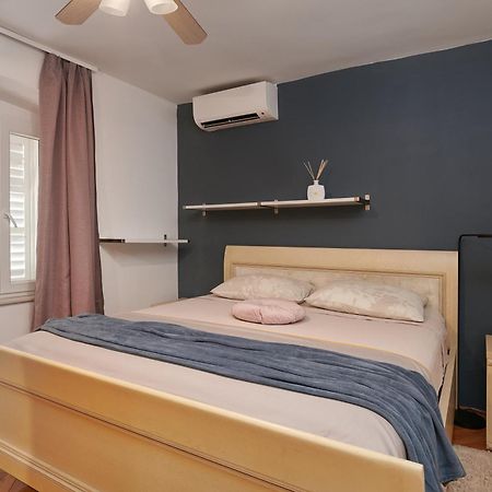 Apartment San Pietro ซัฟทัท ภายนอก รูปภาพ