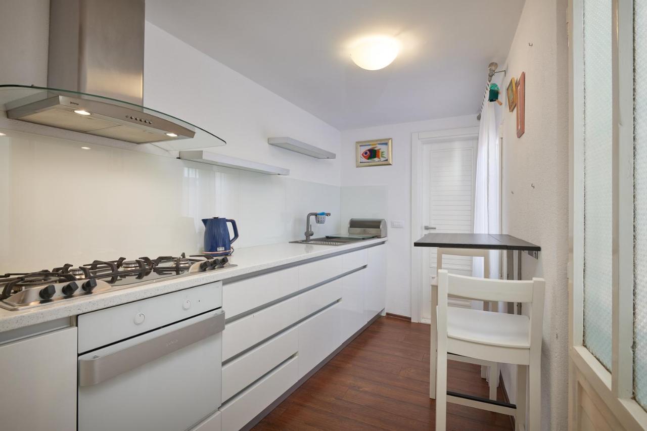 Apartment San Pietro ซัฟทัท ภายนอก รูปภาพ