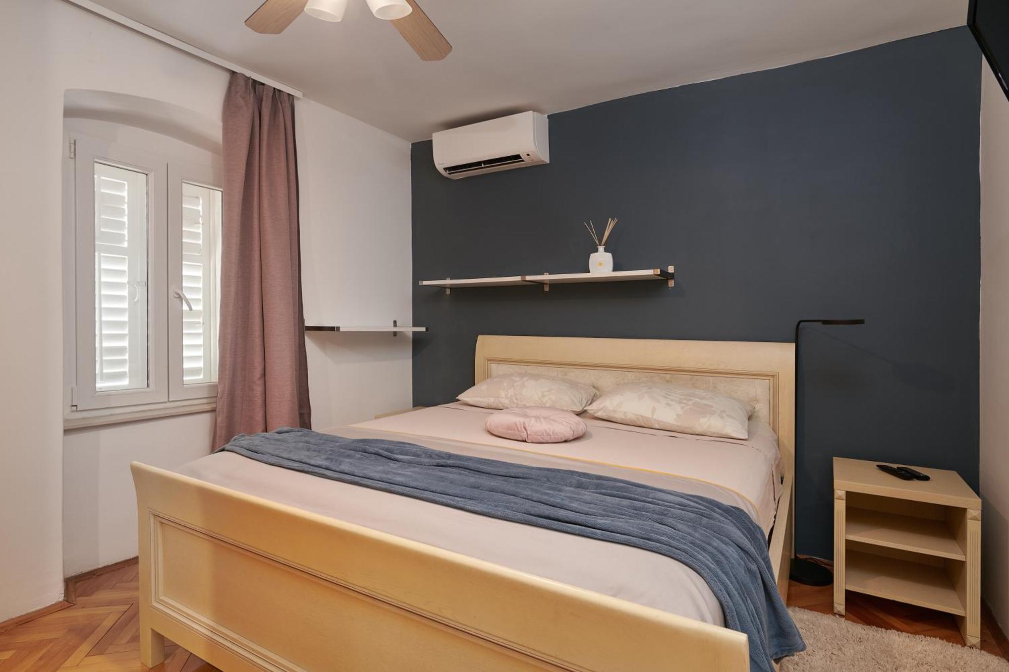 Apartment San Pietro ซัฟทัท ภายนอก รูปภาพ